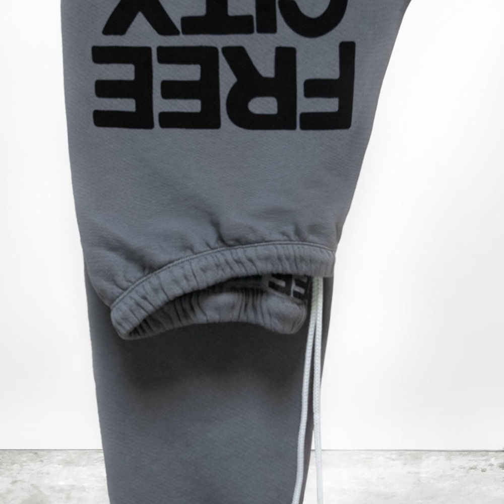 FREECITY sweatpant - grayart